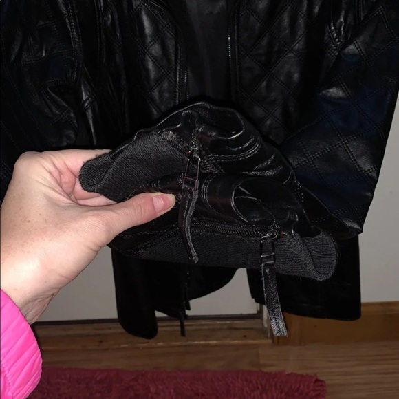 New leather jacket - Picture 3 of 7